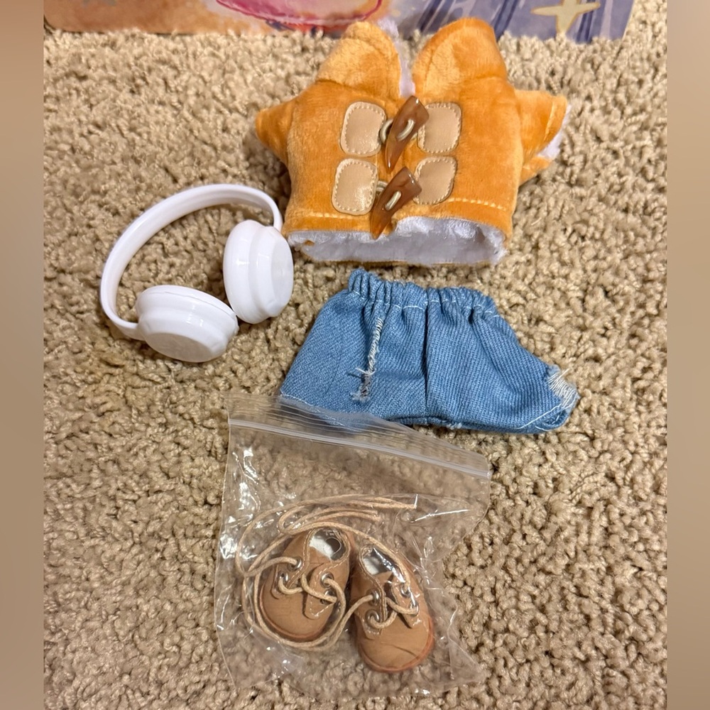 Labubu outfit for regular size Labubu